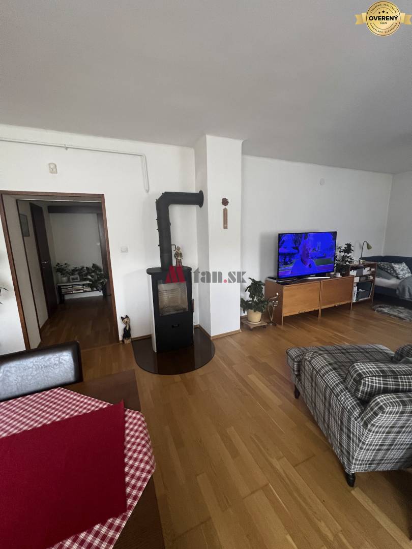 krb v obyvacej miestnosti.JPG